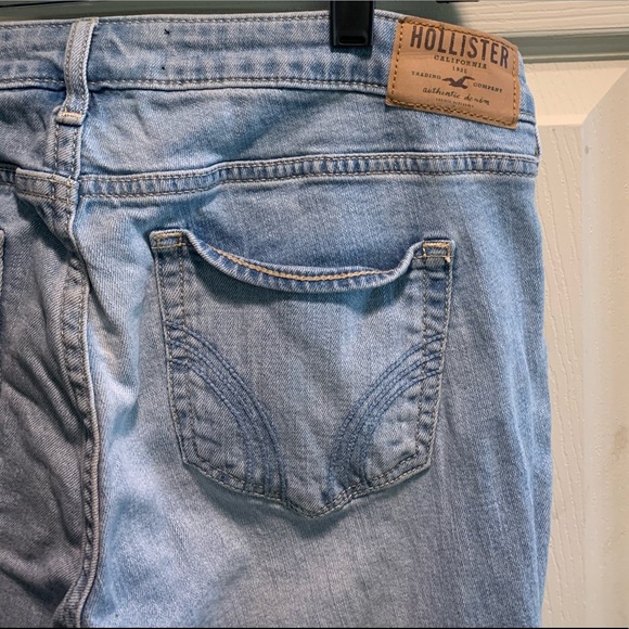 Hollister Jeans - Picture 9 of 10